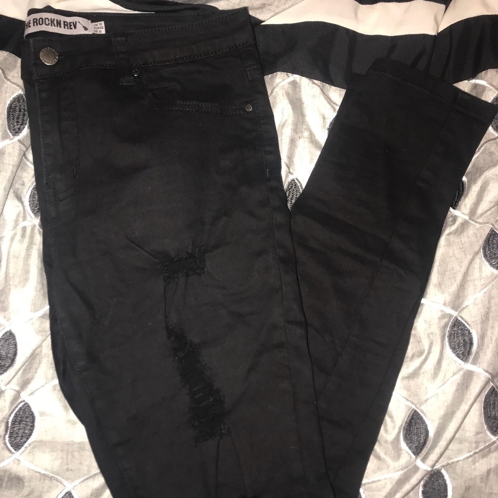 Black Skinny Jeans